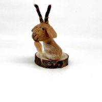 Eierwärmer / Handpuppe "Steinbock Steve" – Bild 2