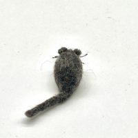 Filzmaus Dunkelgrau meliert, Größe S – Bild 3